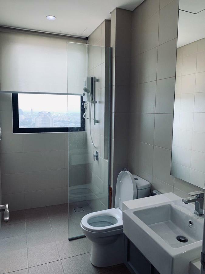 Stellar Homes At Icity - With Wifi And 2 Private Carparks * Shah Alam